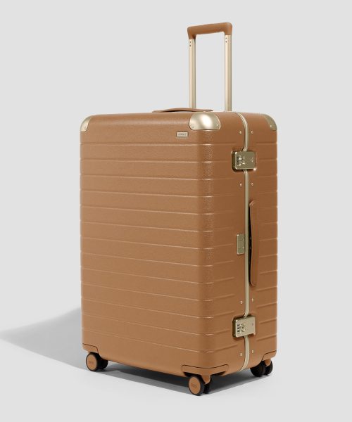 The Aluminum Edge Large in Cognac Brown