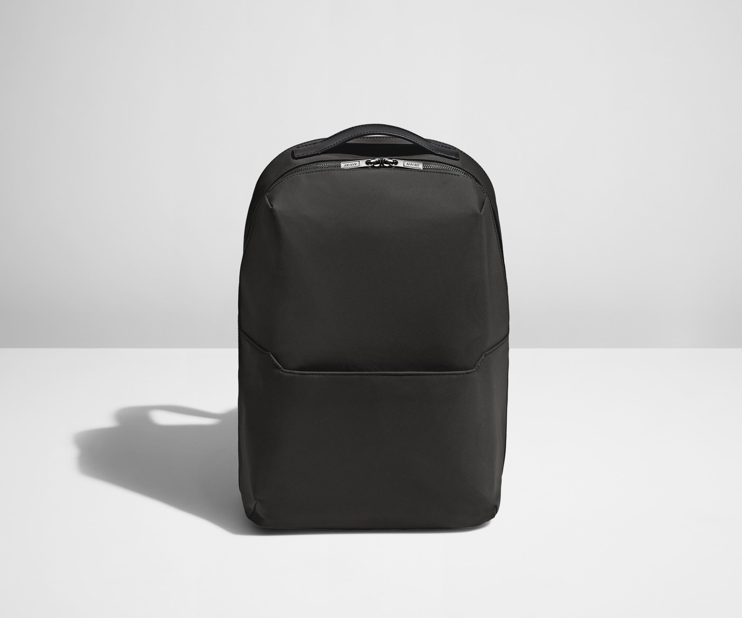 PDP_Backpack_Zip_Black_01_479b7ca4-48c5-46b2-8a5d-384efd6fcfde.jpg