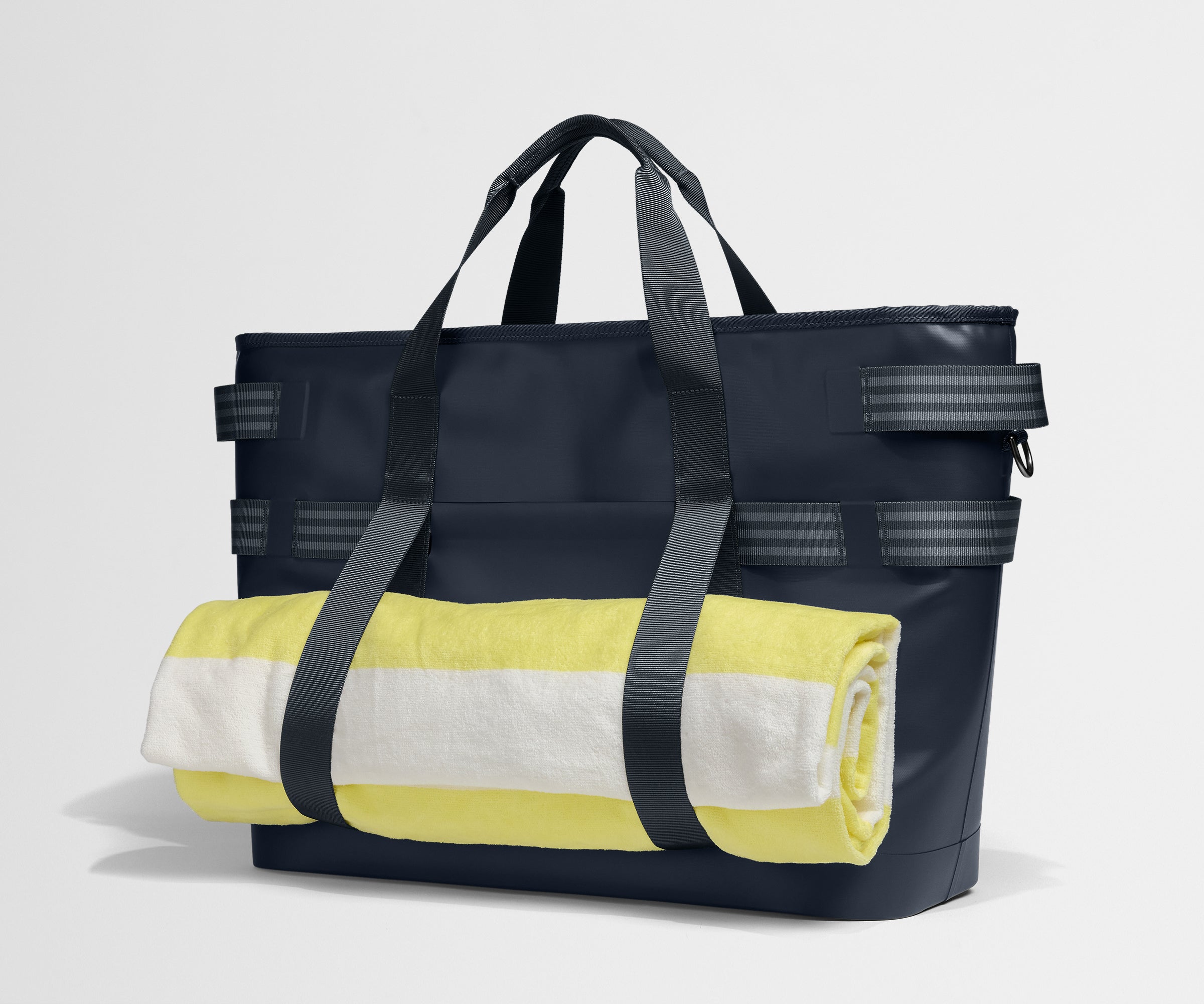 PDP_Beach_CoolerBag_Navy_05.jpg