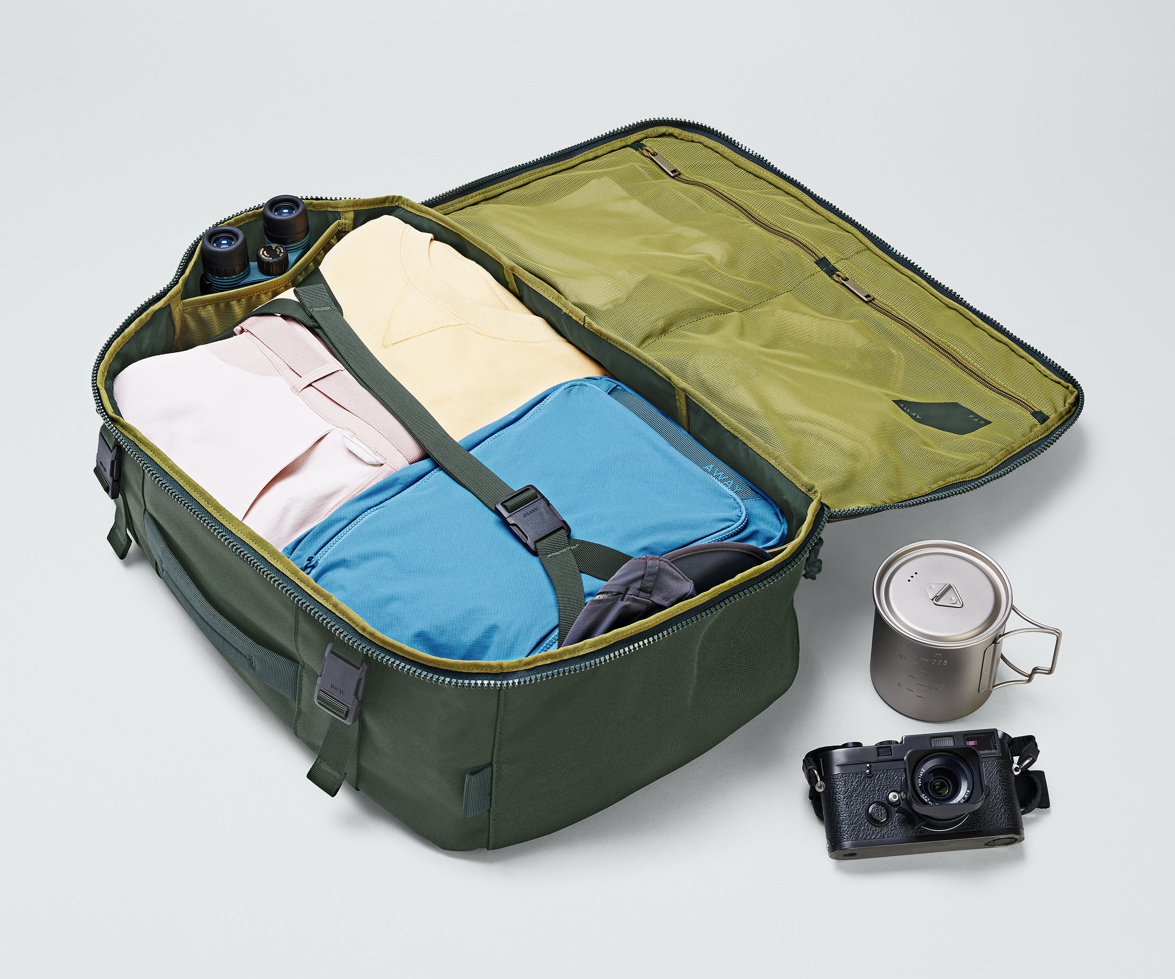 PDP_FAR_Backpack_45L_Green_04.jpg