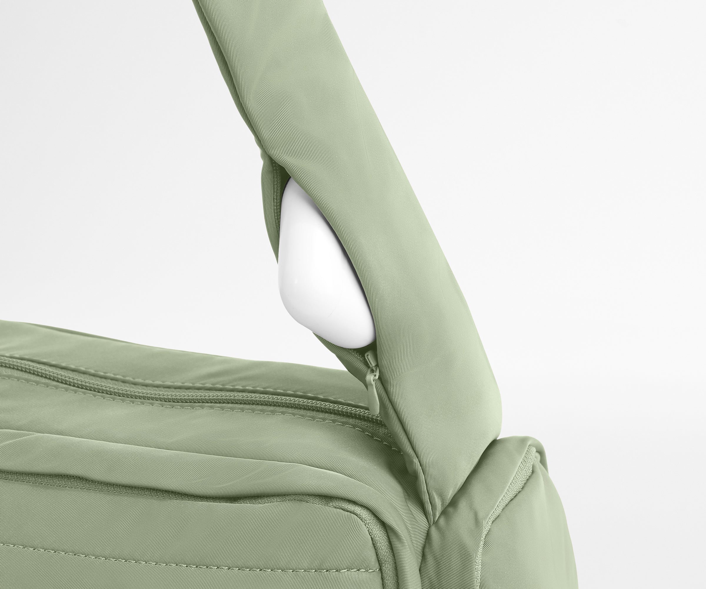 PDP_Featherlight_CargoBag_Sage_06.jpg