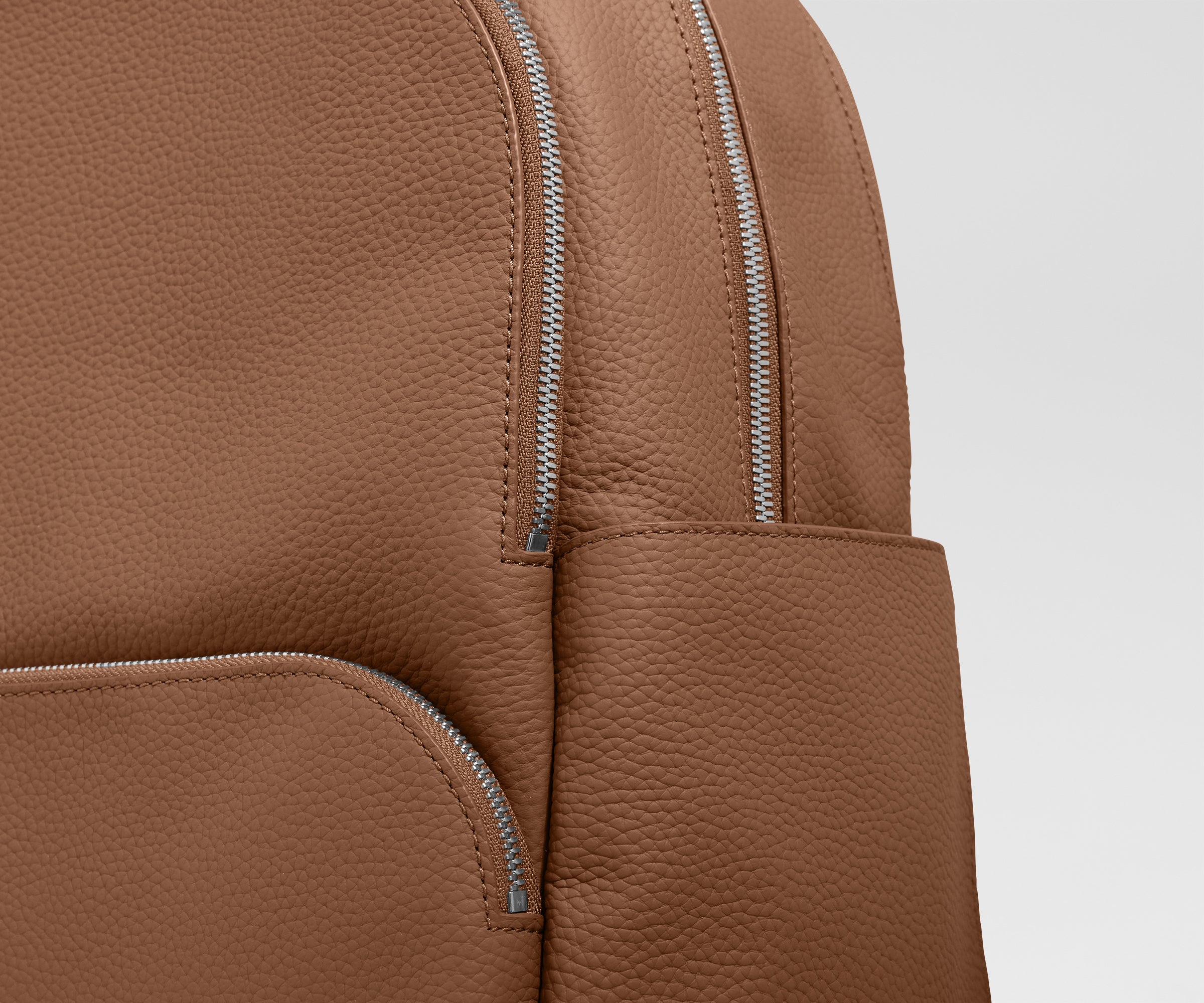 PDP_MeridianLeather_Backpack_Brown_Detail.jpg