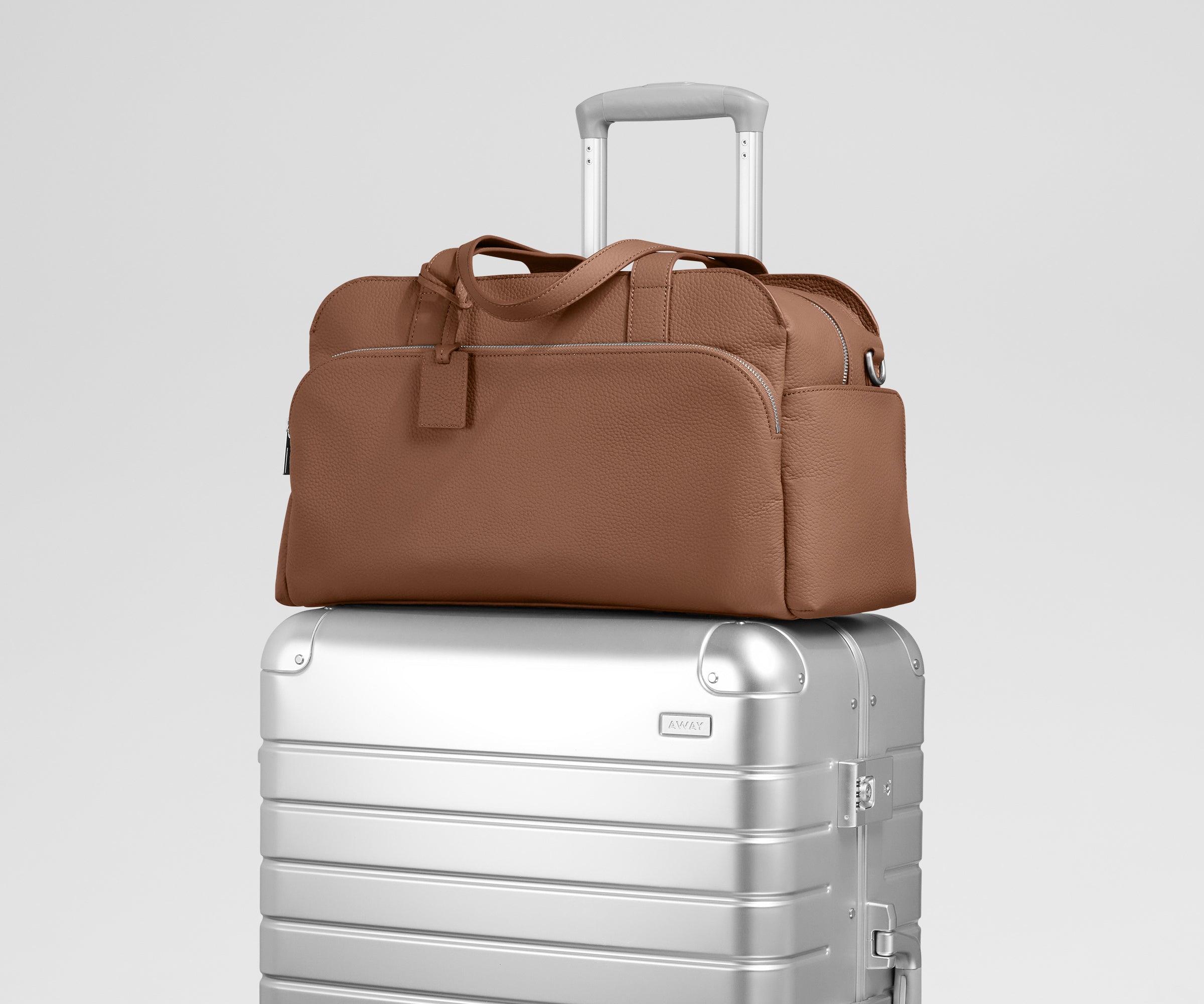 PDP_MeridianLeather_Duffle_Brown_07.jpg