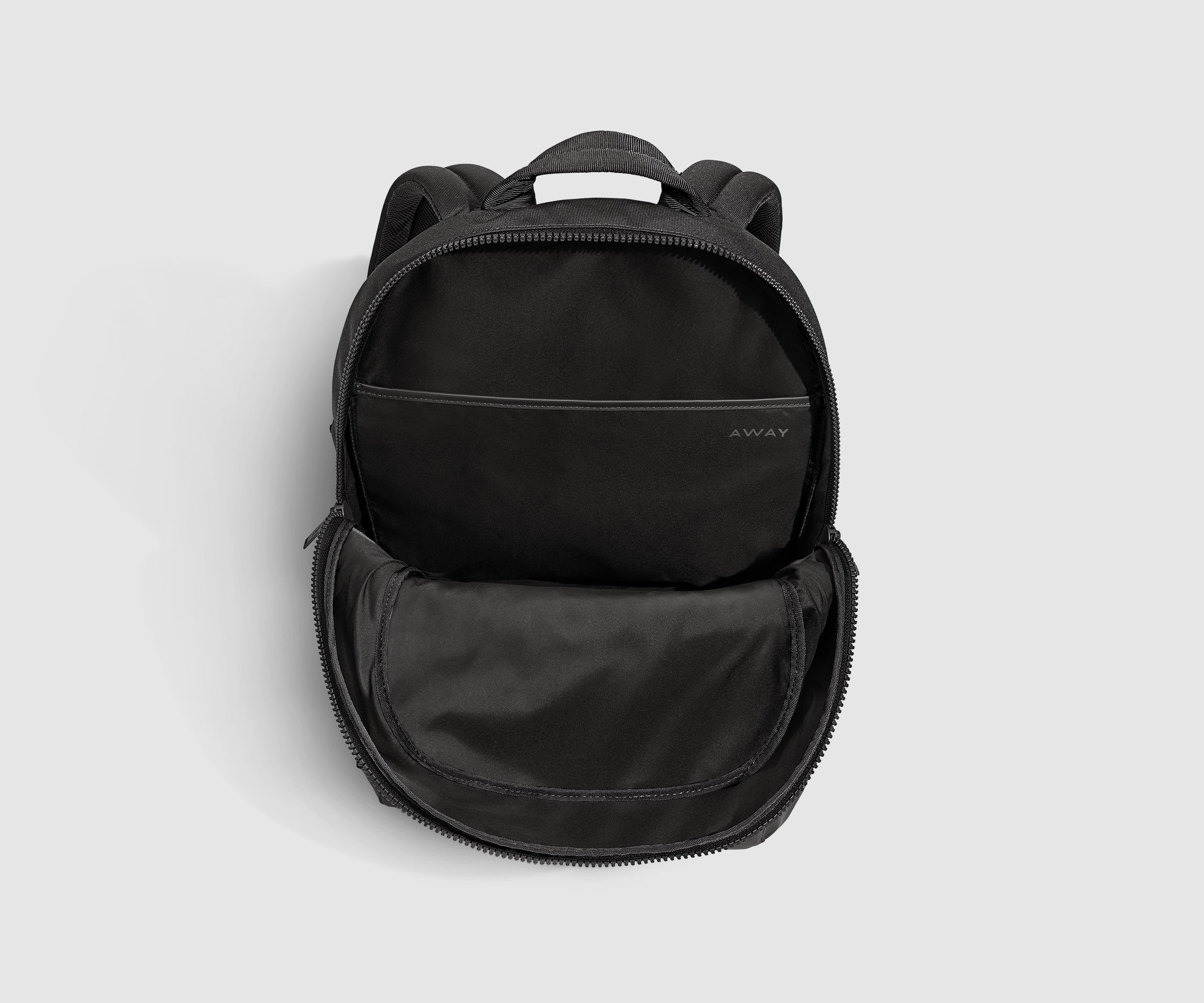 PDP_OutdoorBackpack26L_Black_BackPocketEmpty.jpg