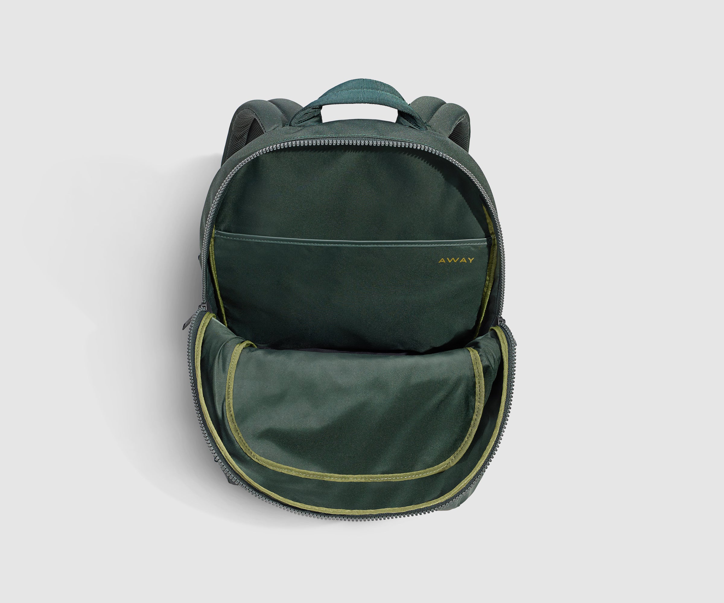 PDP_OutdoorBackpack26L_CoreGreen_BackPocketEmpty_abcb52f1-ba00-4e6c-ba02-10b1efeef44e.jpg