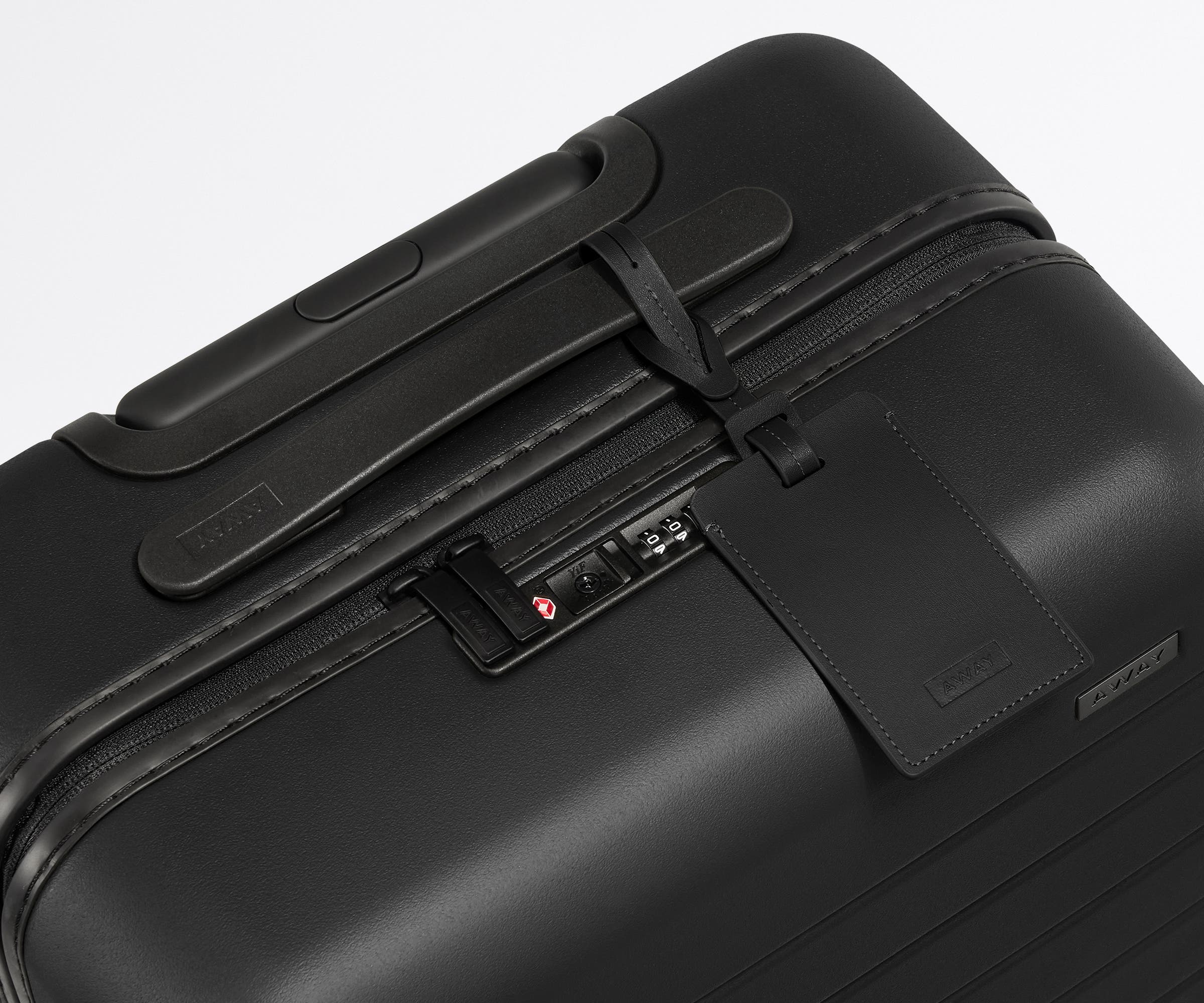PDP_PC_Matte_Black_BCO_07_9b1c8f26-8694-42f1-baad-9a9405f60fe8.jpg
