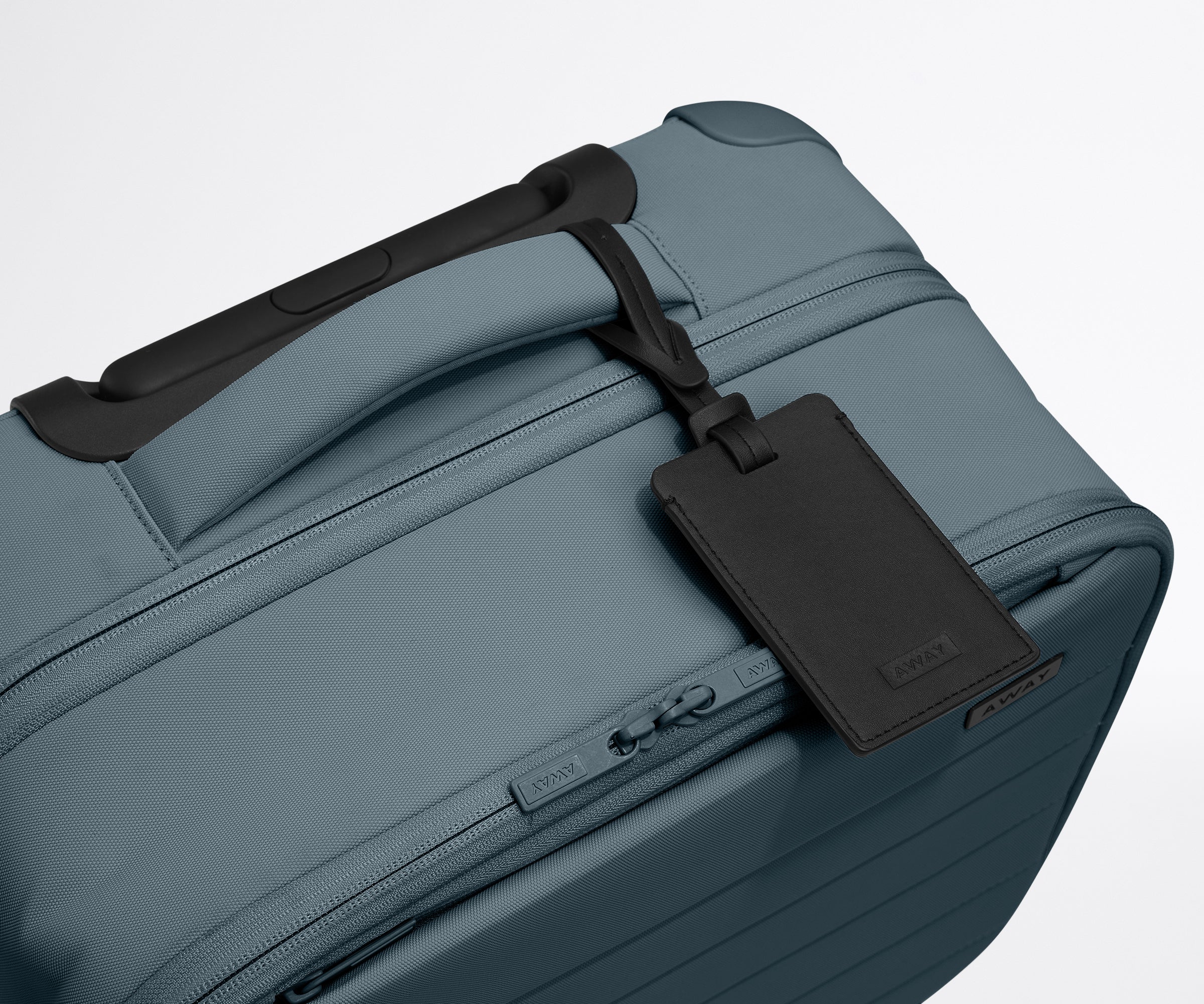 PDP_Softside_Compact_Coast_06.jpg