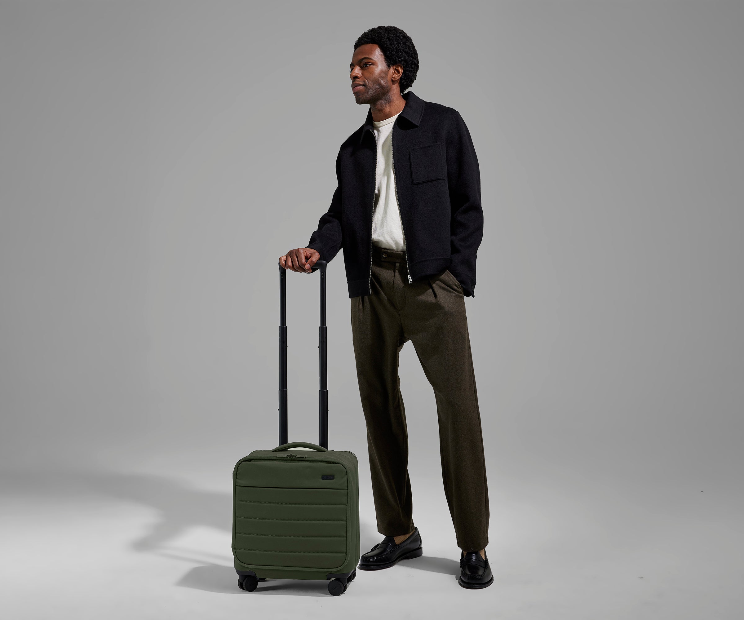 PDP_Softside_Compact_Talent_Olive_01.jpg