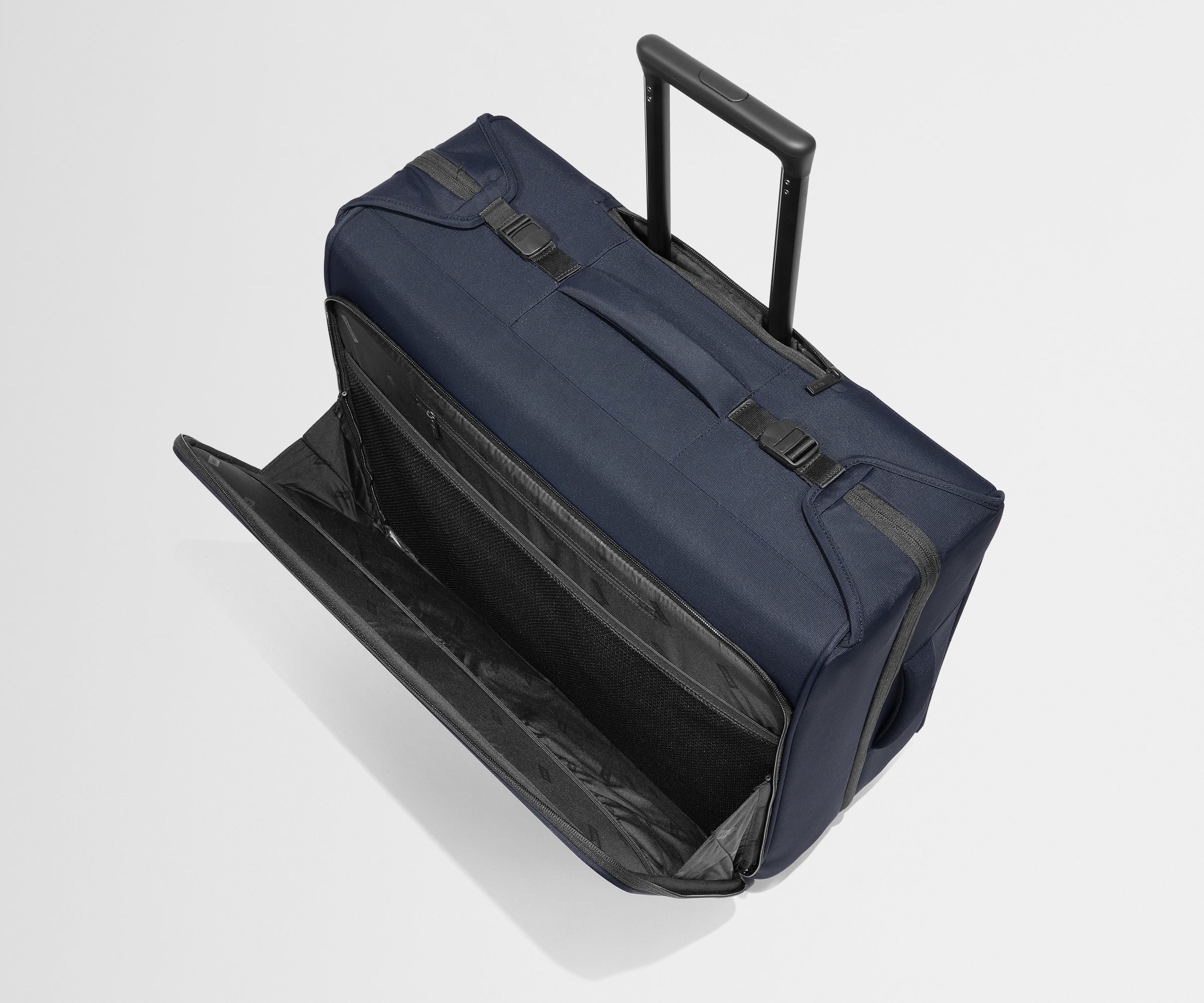 PDP_Softside_Roller_Navy_04.jpg
