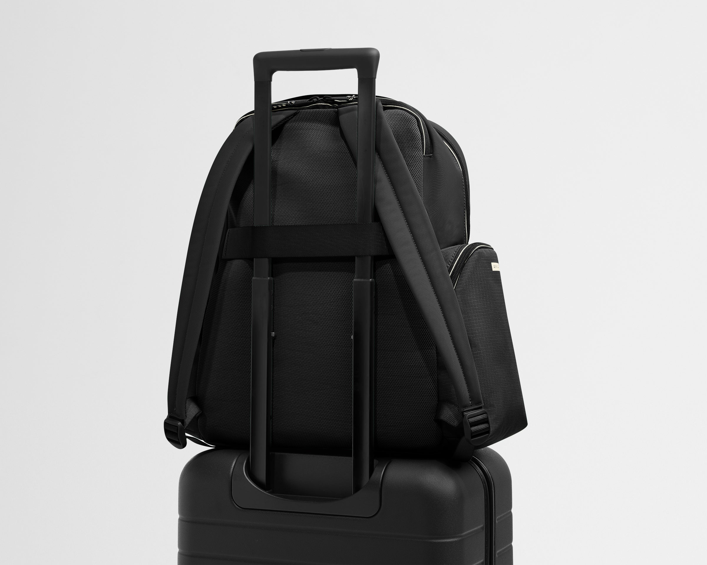 PDP_Sport_Backpack_Black_09.jpg