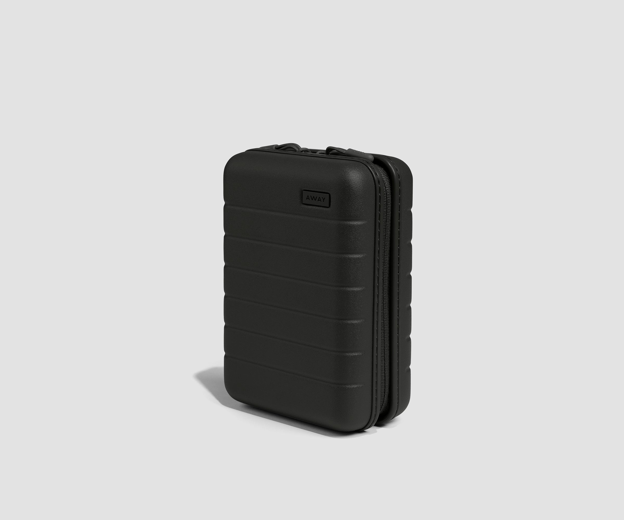 PDP_TechCase_Small_Black_02.jpg