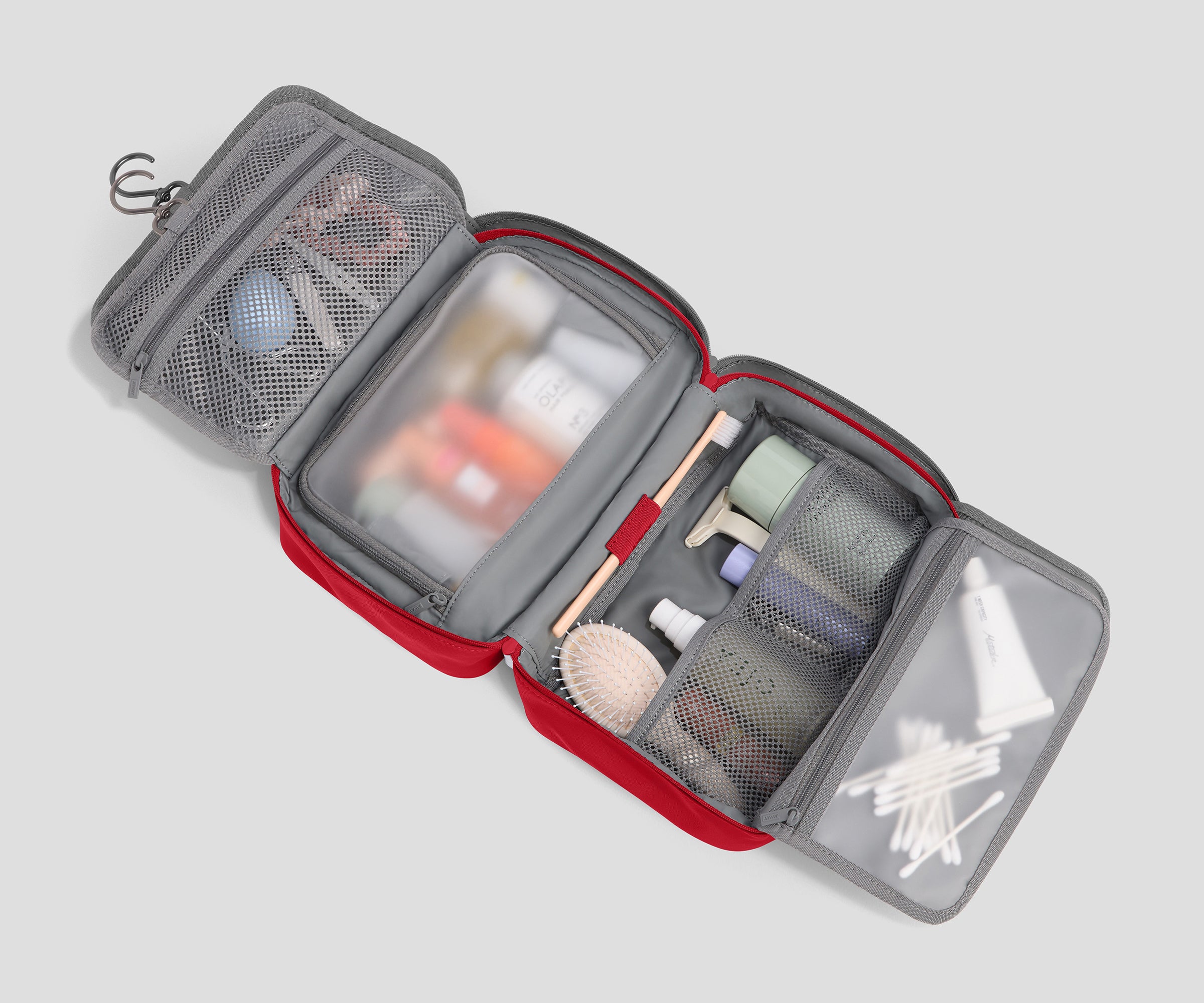 PDP_ToiletryBag_Hanging_Cherry_02.jpg