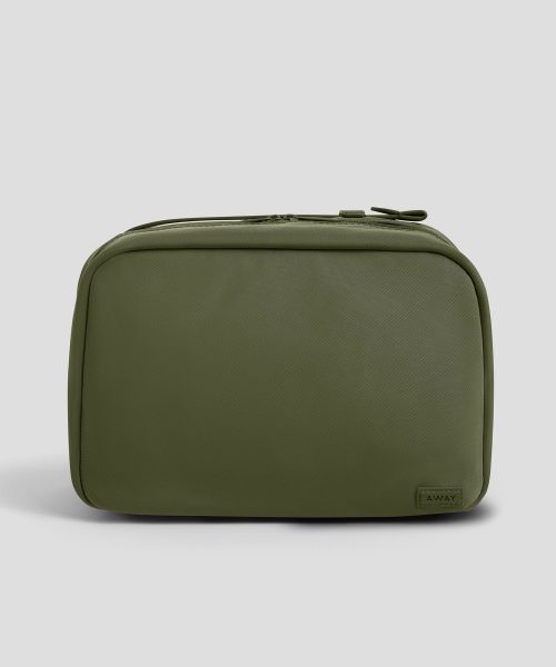 Hanging Toiletry Bag in Olive Green