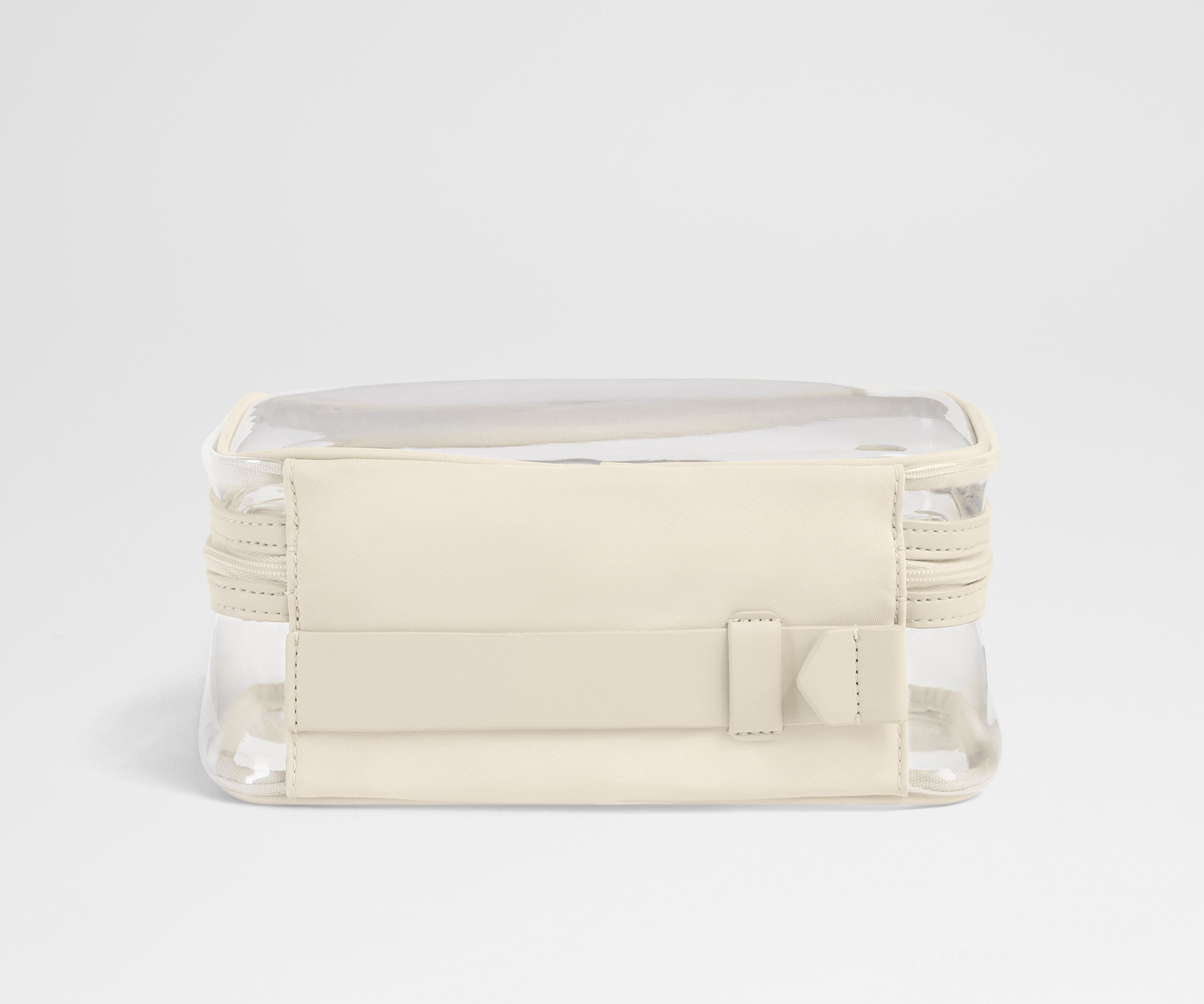PDP_ToiletryCase_Clear_Salt_02.jpg