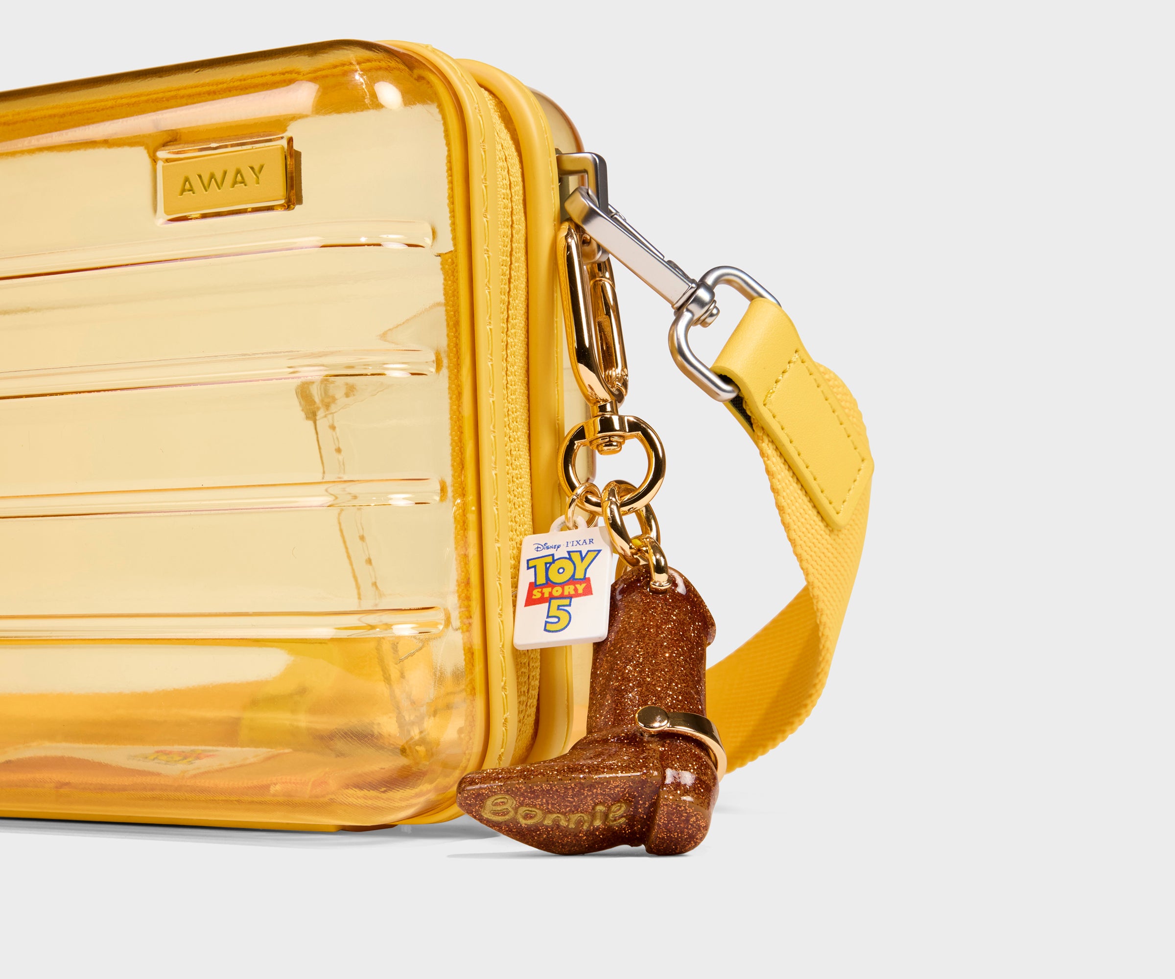 PDP_ToyStory_Charm_Woody_05.jpg