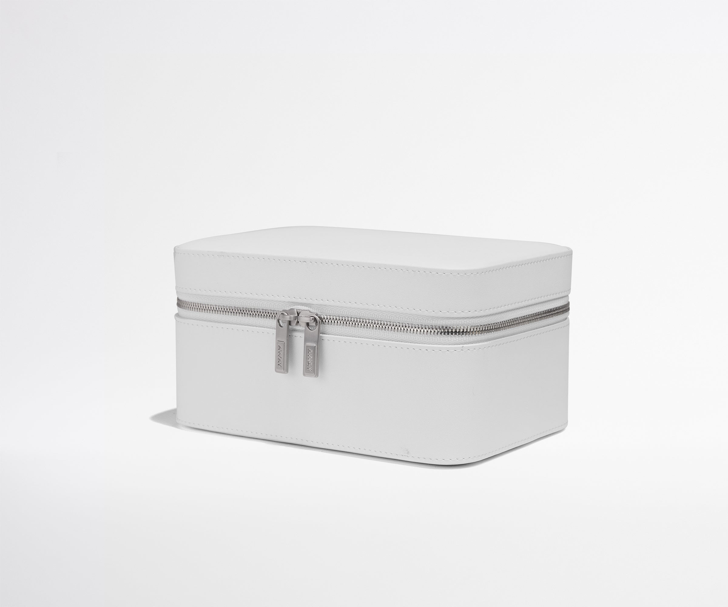 PDP_Wedding_JewelryBox_White_02.jpg